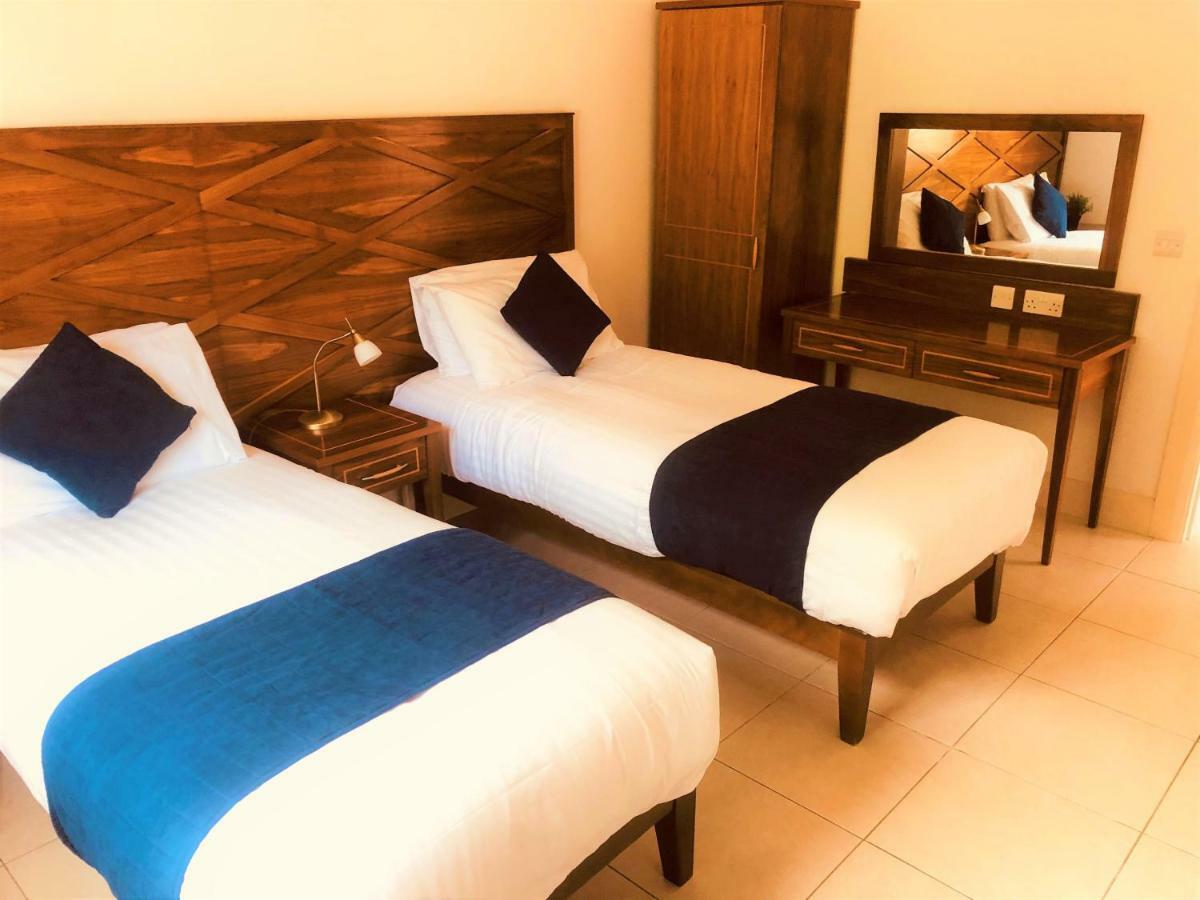 Derrynane Hotel & Holiday Homes Кэрданиел Экстерьер фото